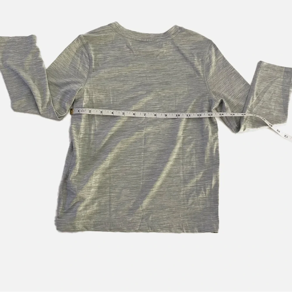 OLD NAVY Active Boys Long Sleeve Go Dry Top - Small
